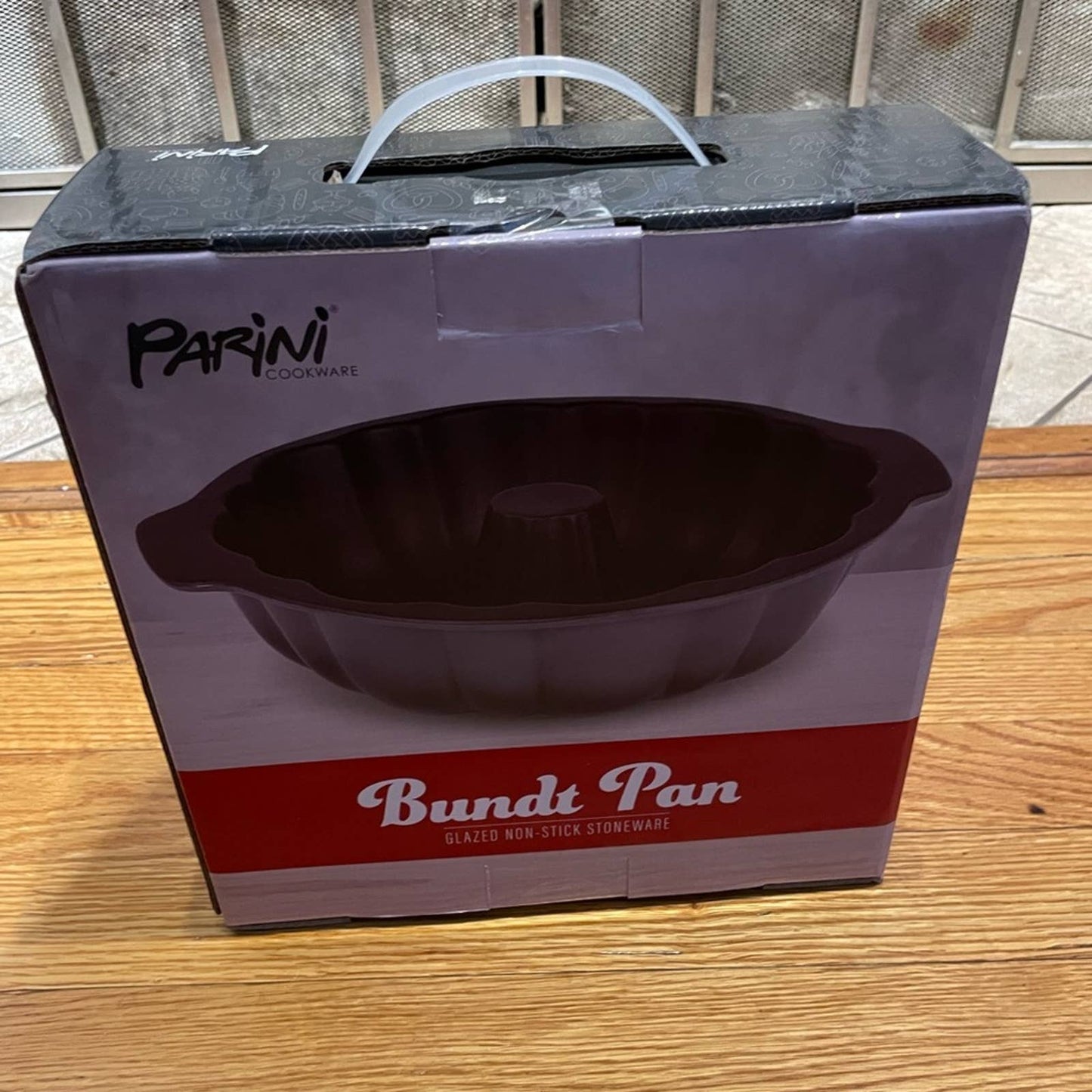 Parini Stoneware Bundt Pan