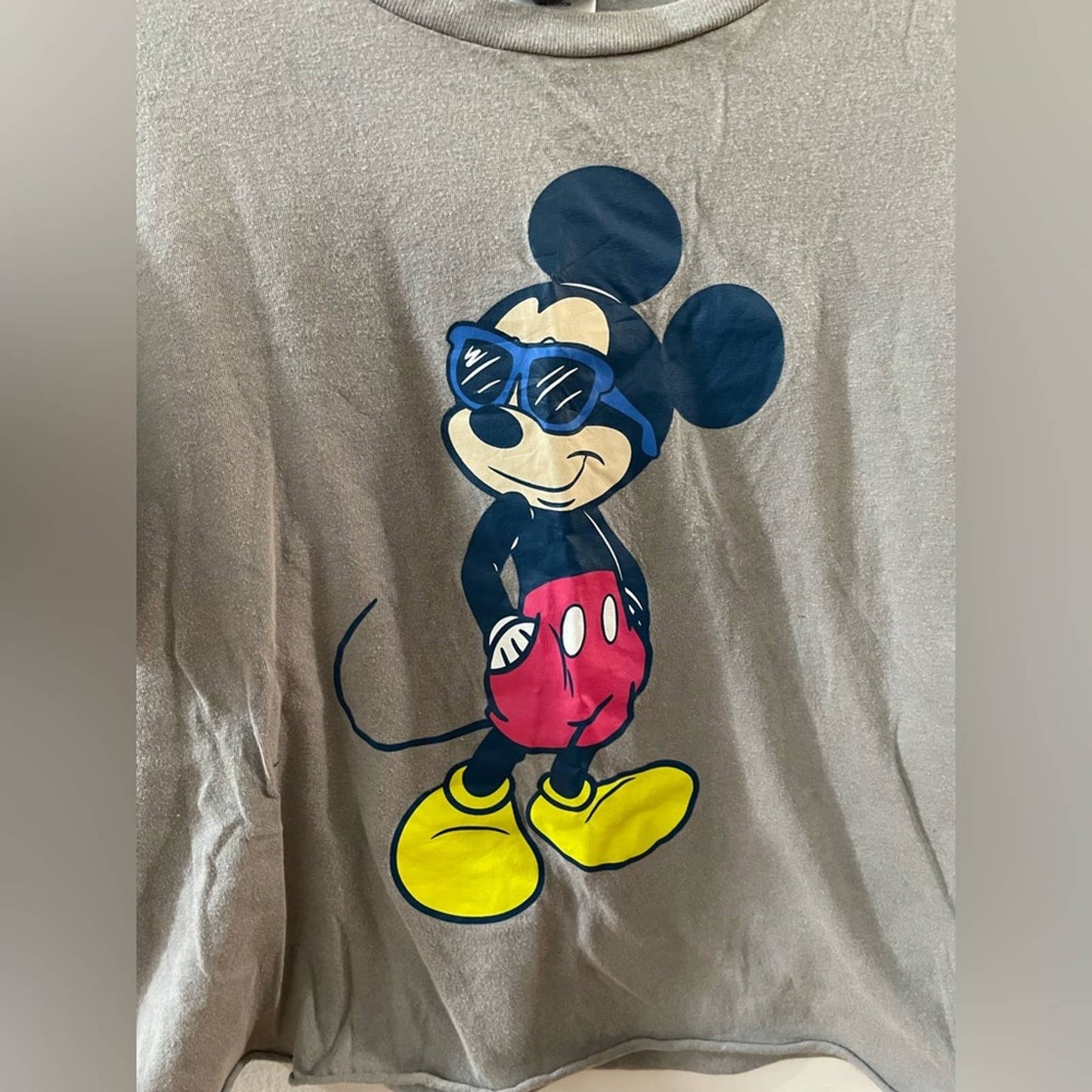 MD Disney Gray Mickey Mouse Cropped Shirt