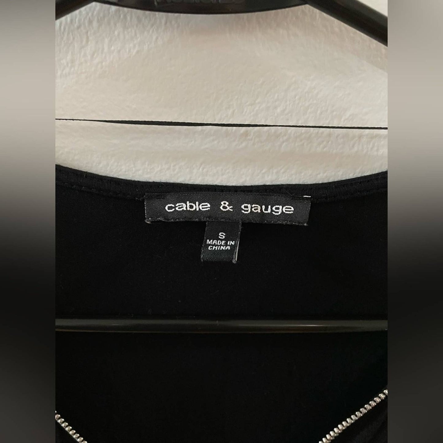SM Cable & Gauge Black Zipper Tank Top