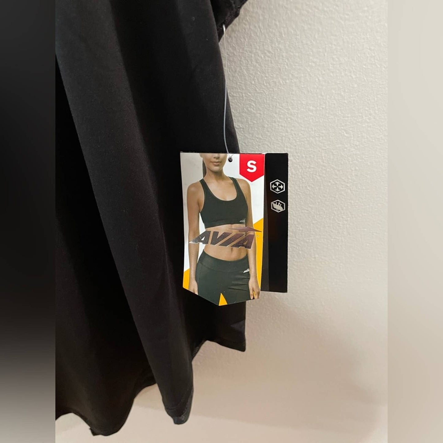 NWT SM AVIA Black Meshback Workout Top