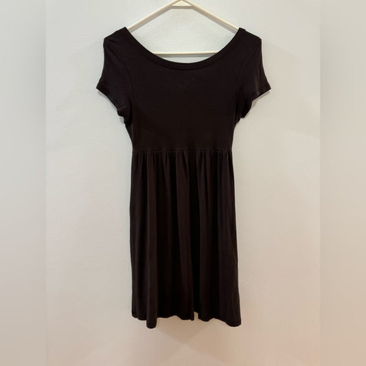 Pre-Owned Size 8 Divided by H&M Black Short Sleeve Dress