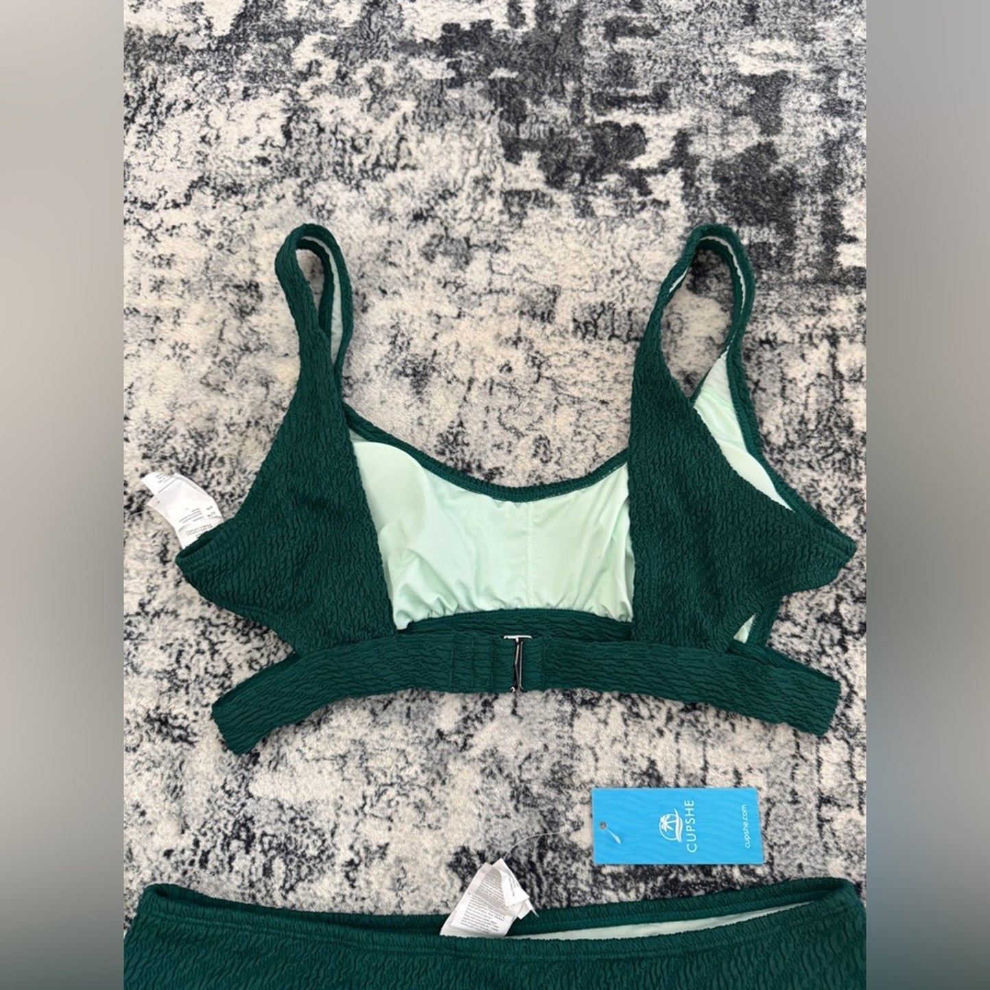 BNWT SM Cupshe Green Textured Bikini Top and Bottom Set