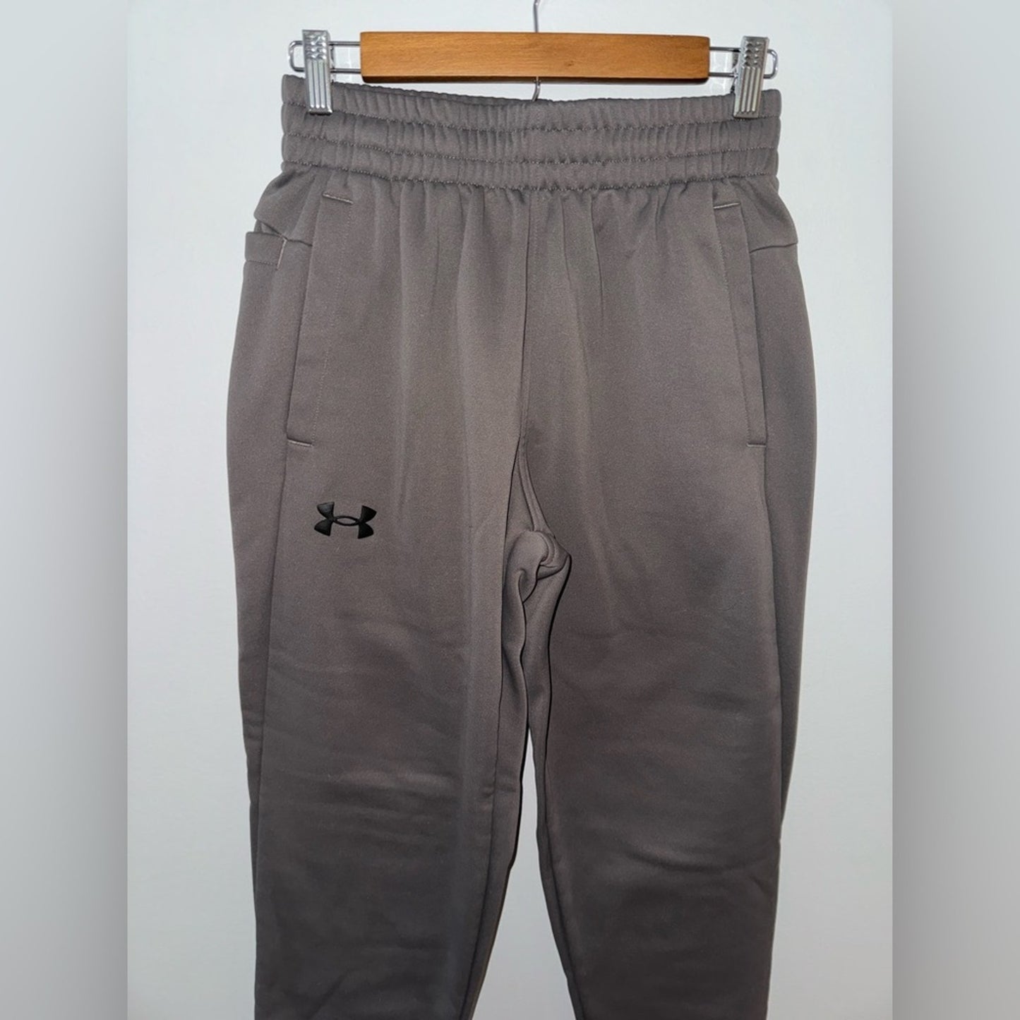 Pre-Owned SM Under Armour Grey Loose Athletic Joggers