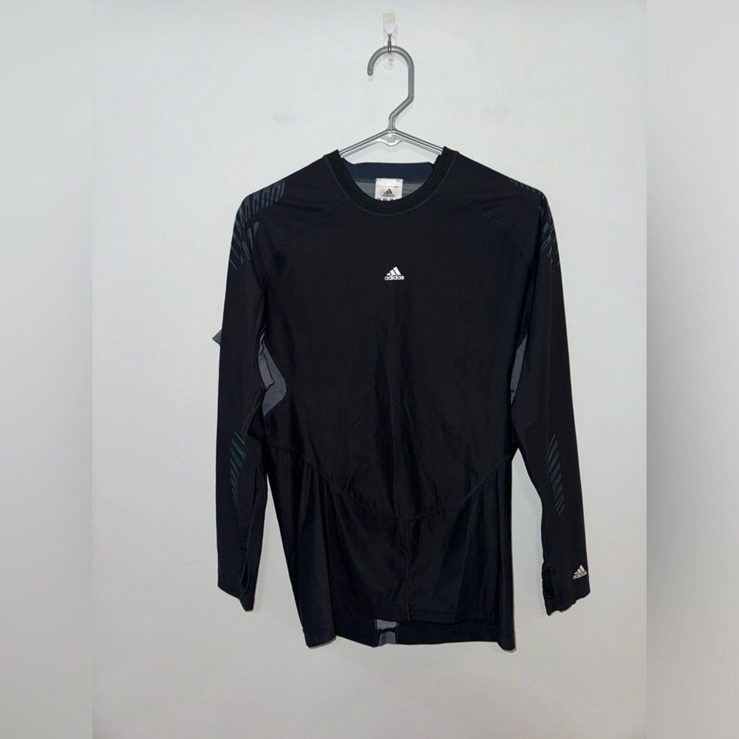 Pre-Owned XL Adidas Black Long Sleeve Athletic/Workout Compression Shirt