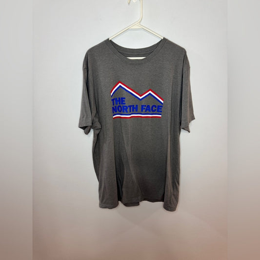 Pre-Owned XXL The North Face Red White and Blue Logo Graphic Grey T-Shirt