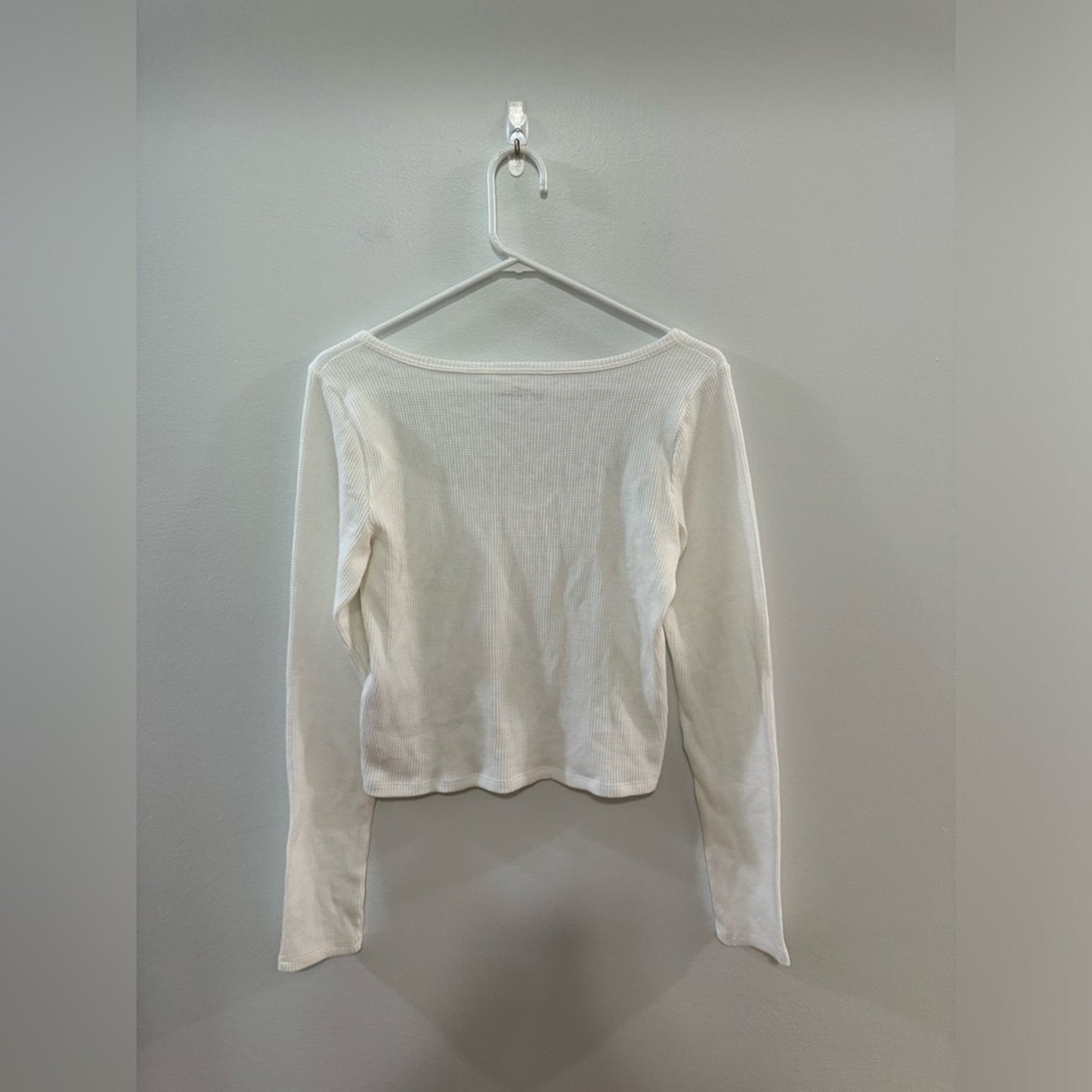 Pre-Owned MD Hollister White Cropped Waffle Knit Long Sleeve Shirt