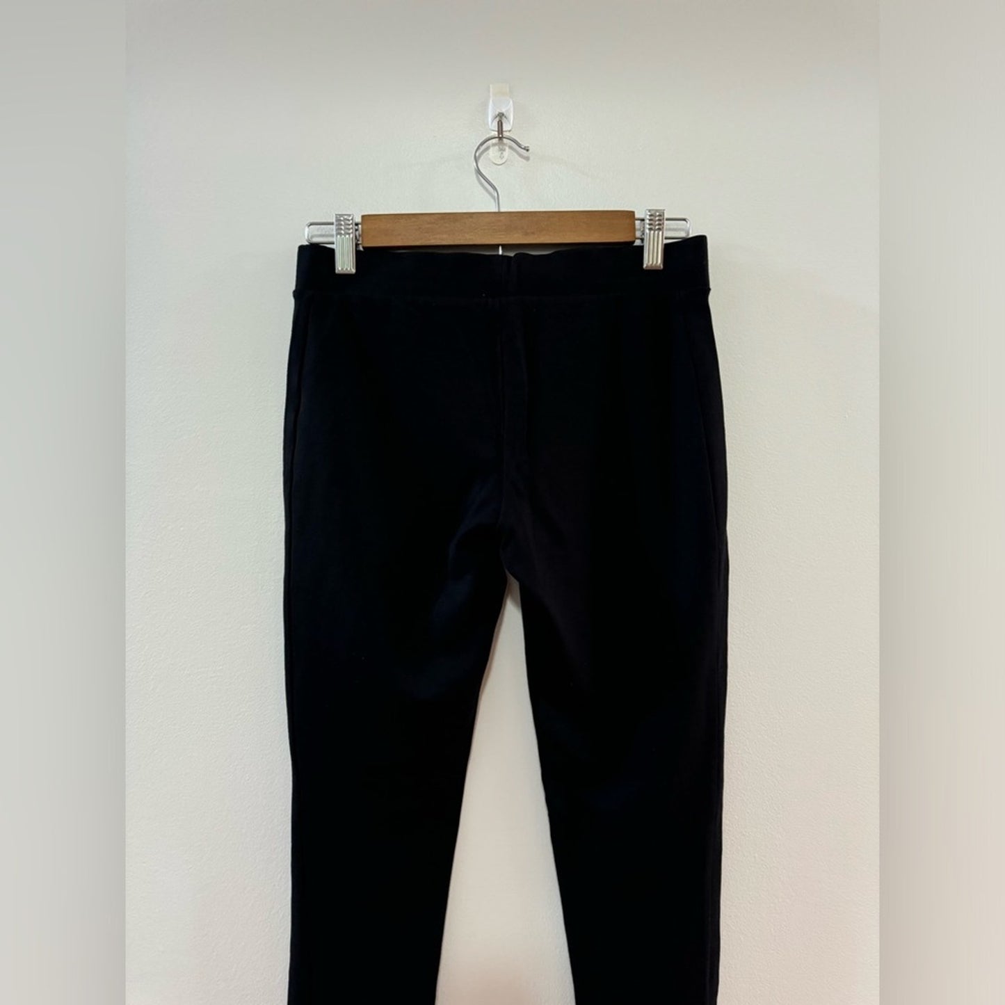 Pre-Owned SM Philosophy Black Leggings