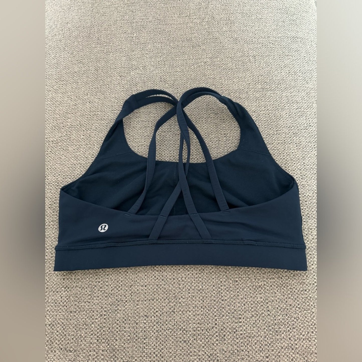 Pre-Owned Size 8 Lululemon Energy Sports Bra in Navy