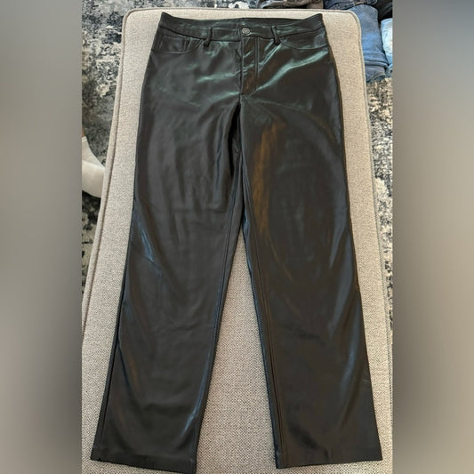 Pre-Owned Size 8 Joie Black Pleather Pants