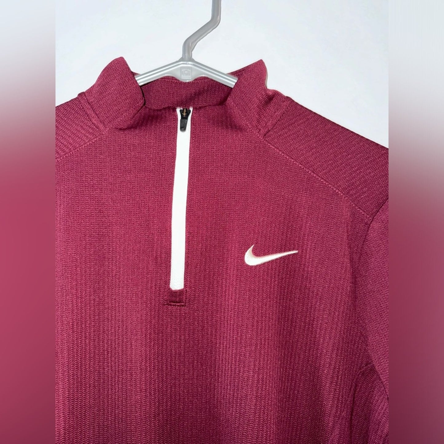 Pre-Owned MD Nike Dri-Fit Red Quarter Zip Long Sleeve Jacket