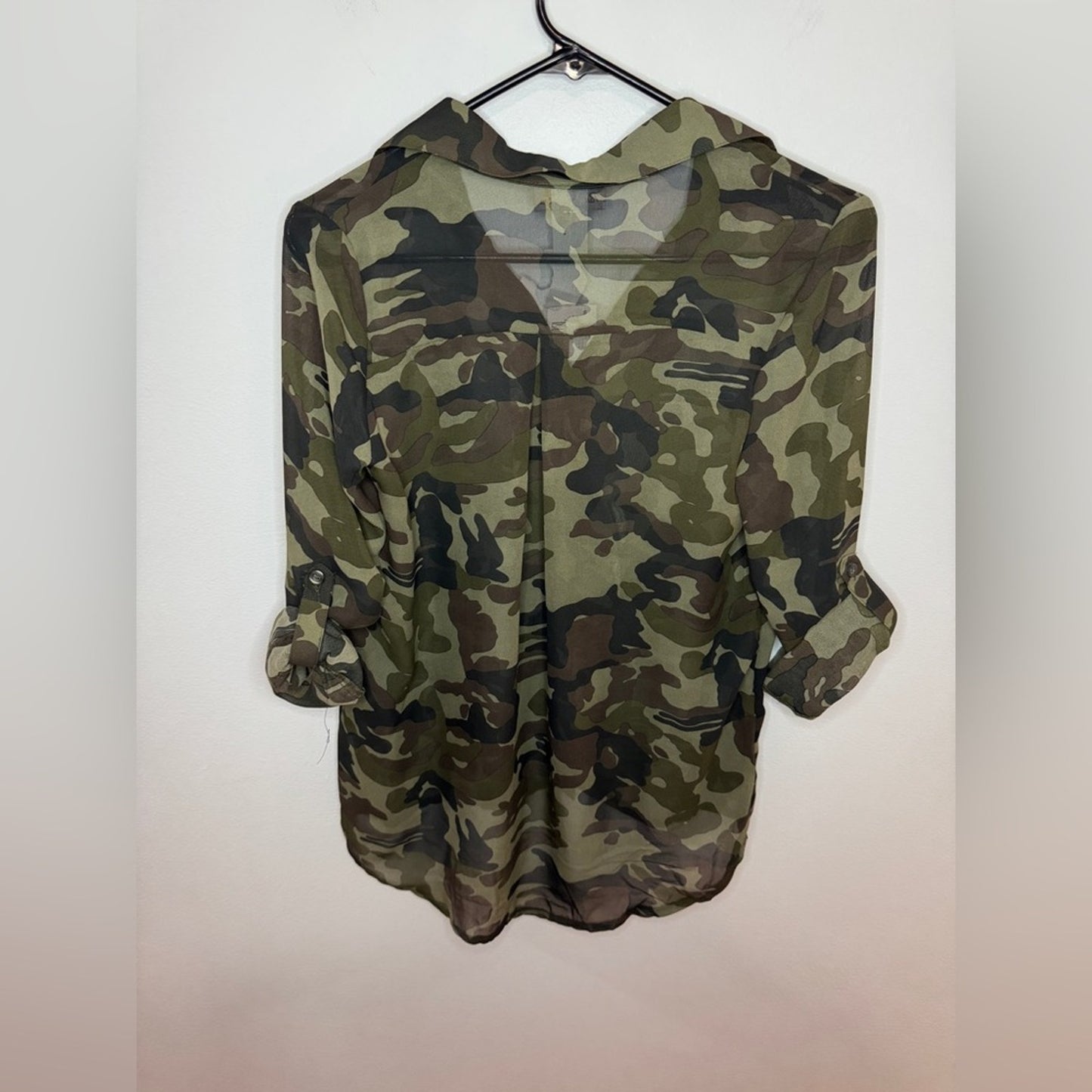 NWT SM Panhandle Slim Green Camo See Through Button Up Top