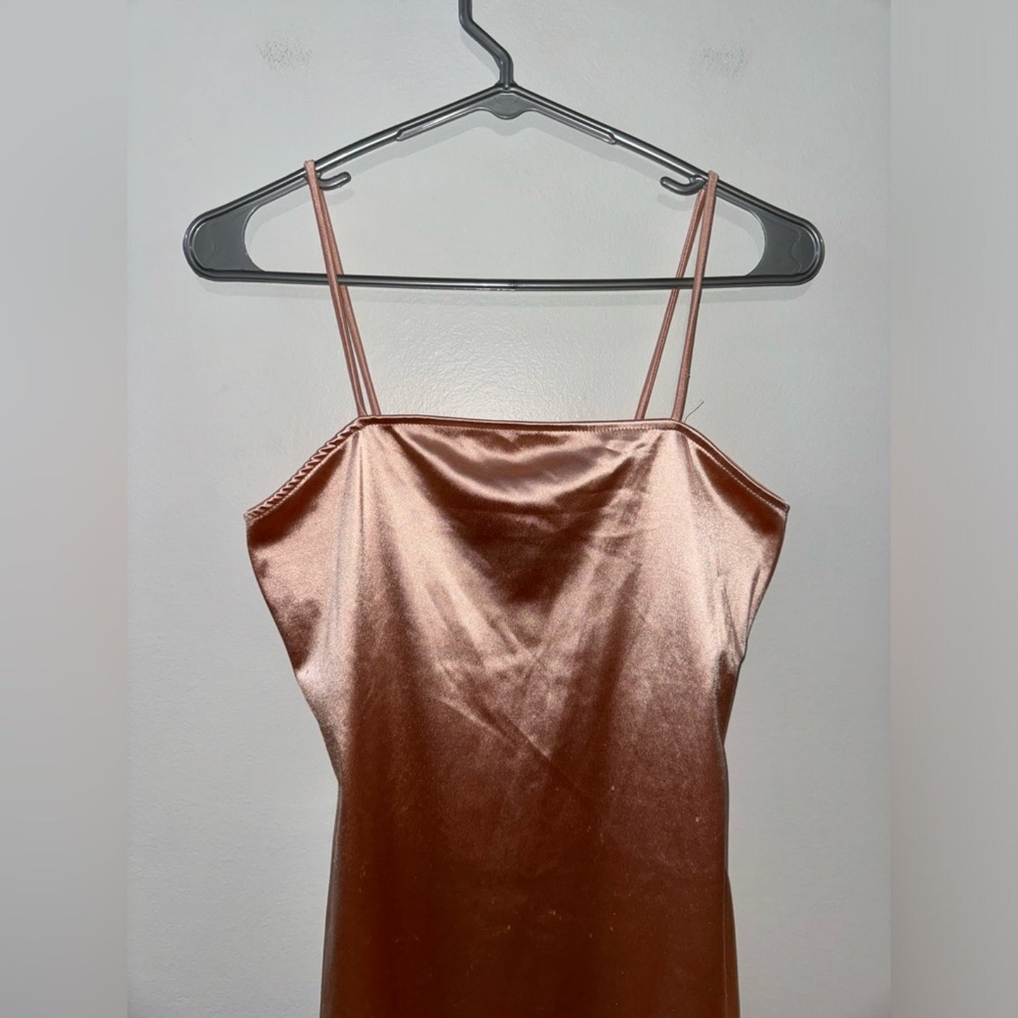 Pre-Owned MD Polly & Esther Pink Satin Slip Dress