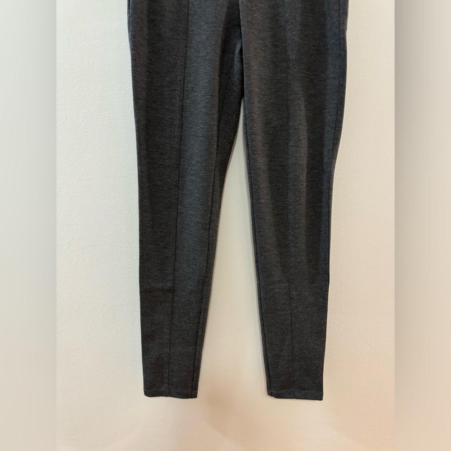 Pre-Owned SM Michael Kors Grey Pants