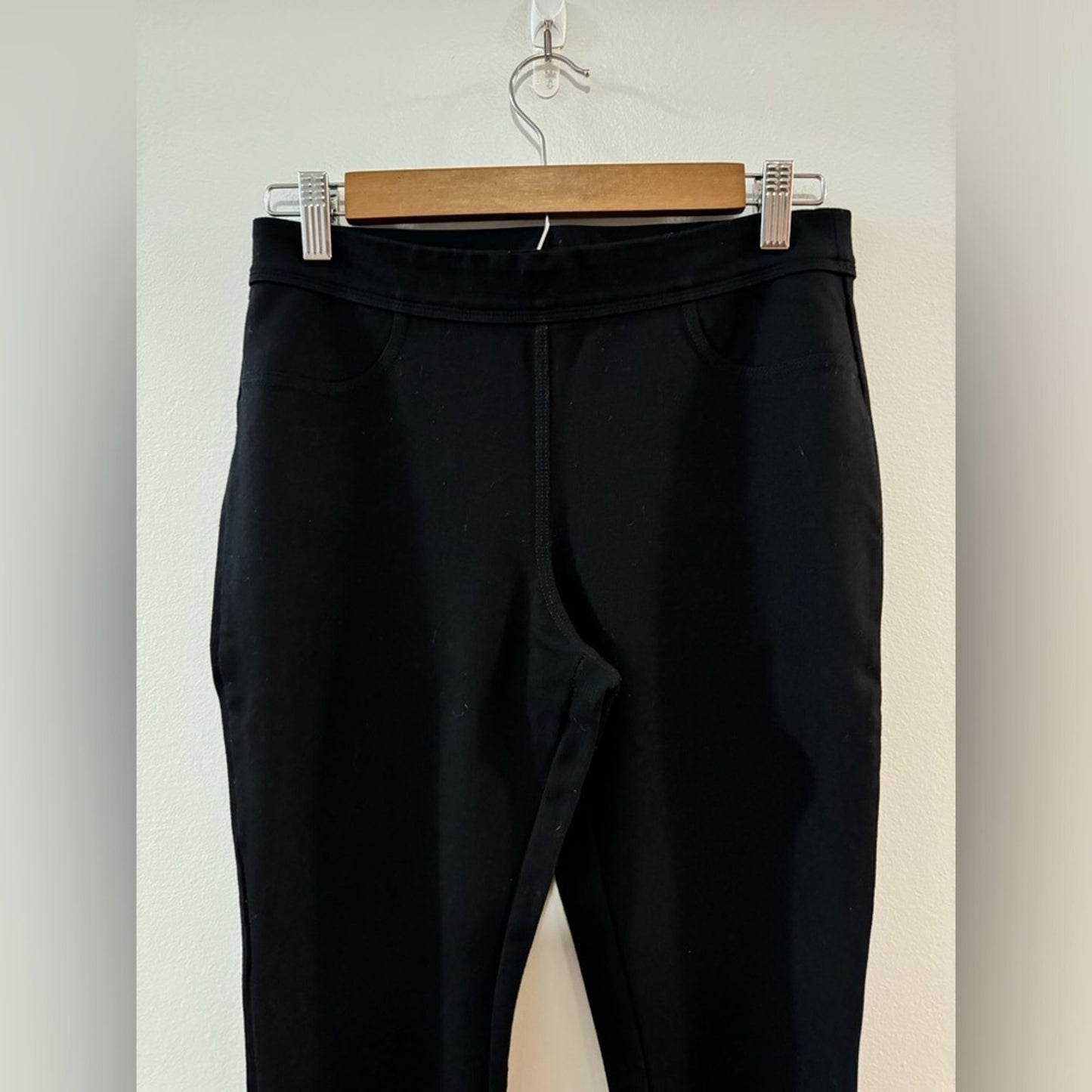 Pre-Owned MD Max Studio Black Pants