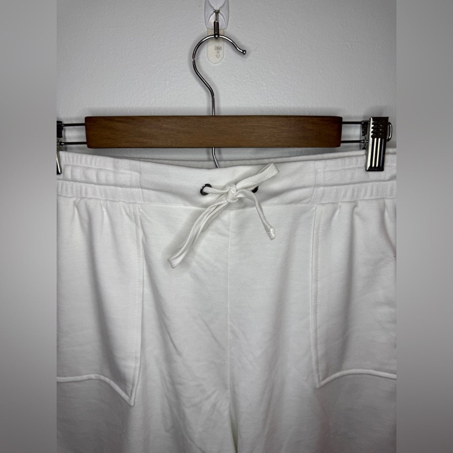 Pre-Owned MD Jane and Delancey White Shorts