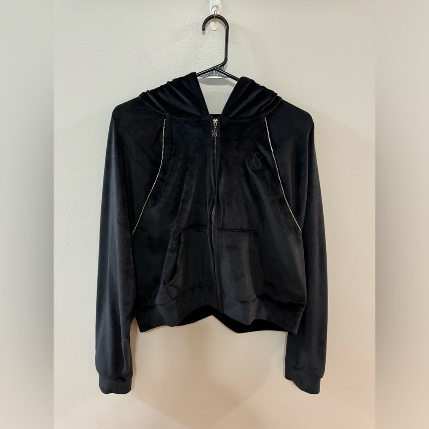 Pre-Owned MD Victoria’s Secret On Point Velour Crystal Hoodie