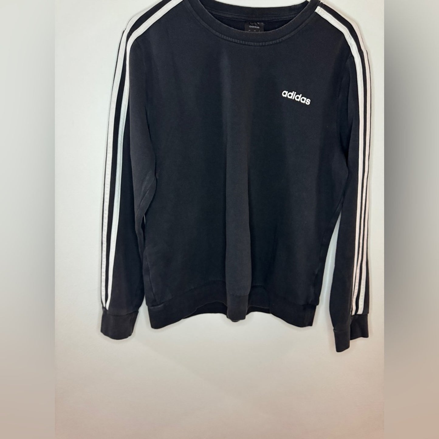 Pre-Owned LG Adidas Black and White Crewneck Sweatshirt