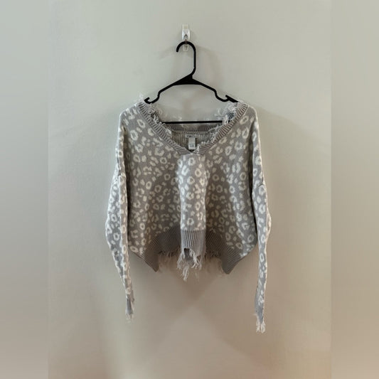 NWT LG Rue21 Grey/White/Leopard Sweater