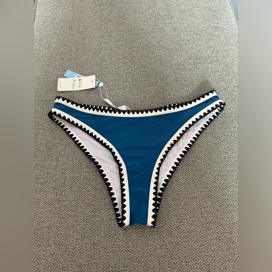 NWT MD Cupshe Blue w/Black & White Bottom Border Bikini