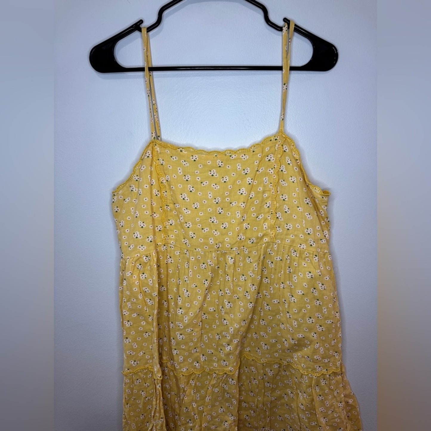 Pre-Owned LG Aeropostale Yellow Floral Dress