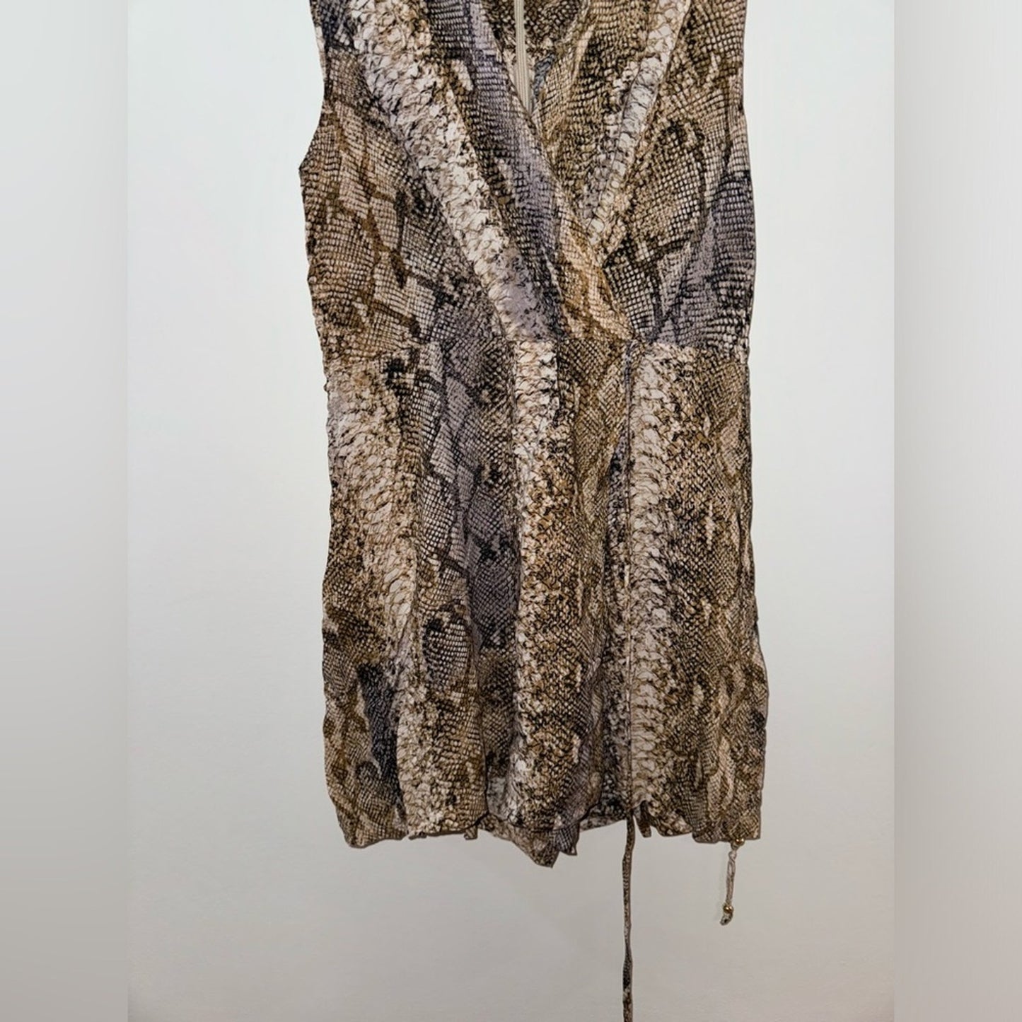 Pre-Owned Size 12 Calvin Klein Snake Print Romper