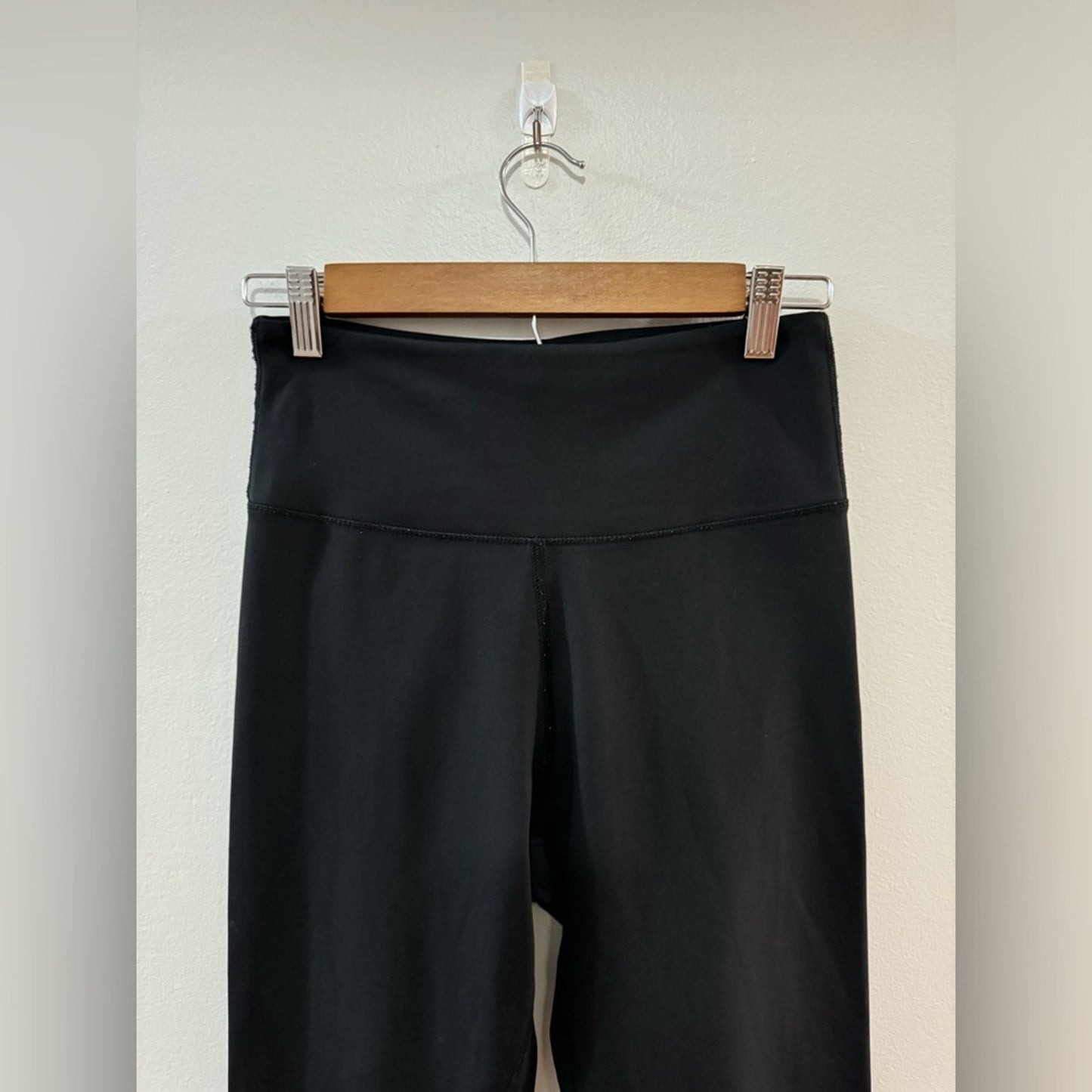 Pre-Owned MD Marika Black Leggings