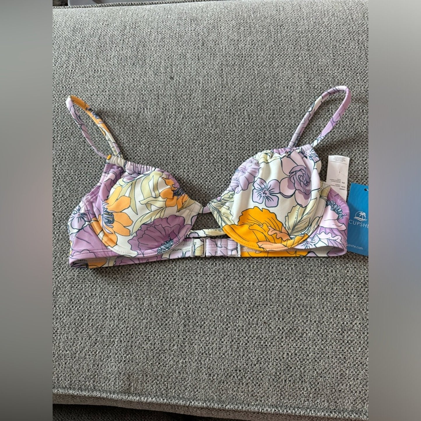 NWT SM Cupshe Floral Bathing Suit Top