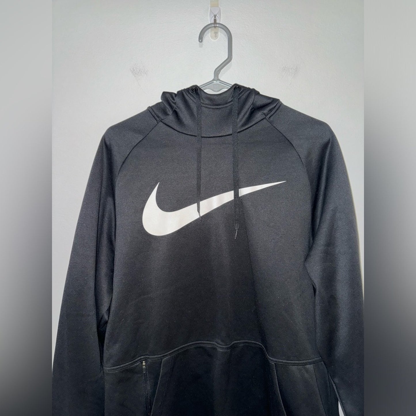 Pre-Owned LG Nike Therma-Fit Black Check Logo Hoodie