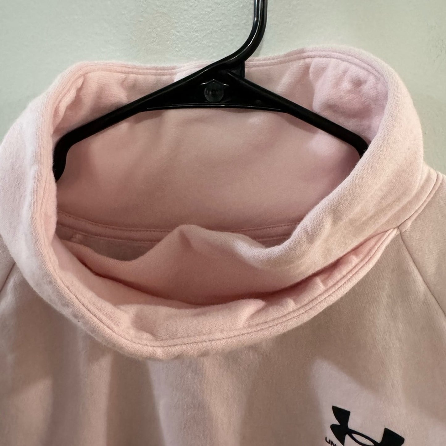 Pre-Owned LG Under Armour Pink Crew Neck Sweat Shirt