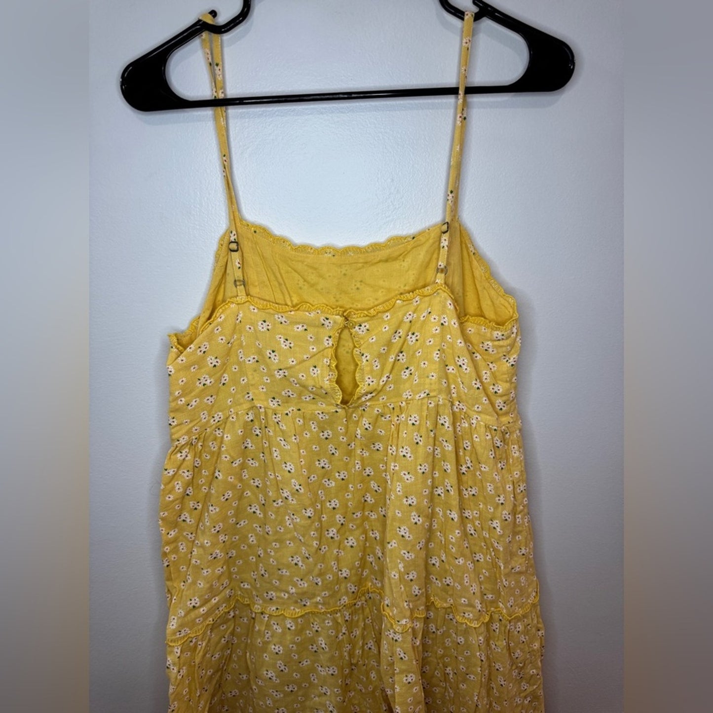 Pre-Owned LG Aeropostale Yellow Floral Dress