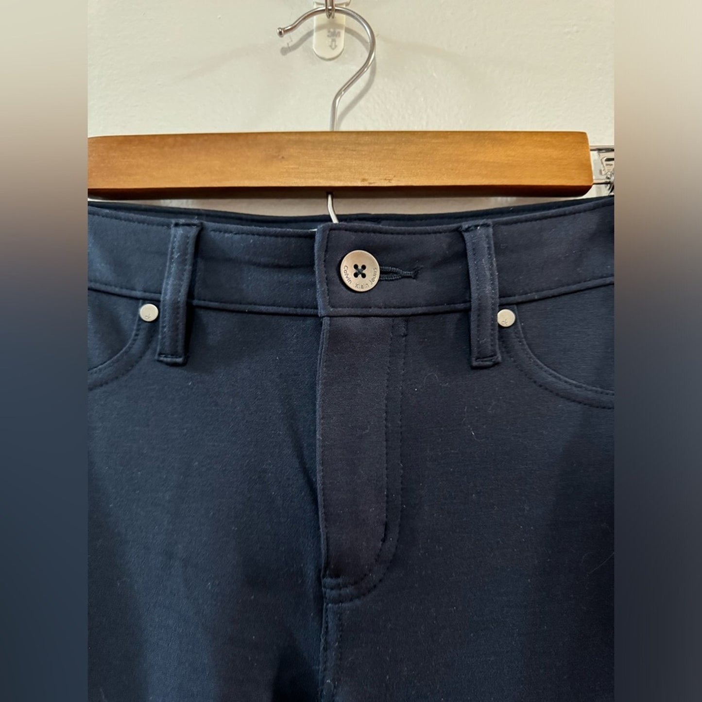 Pre-Owned Size 6 Calvin Klein Jeans Navy Blue Pants