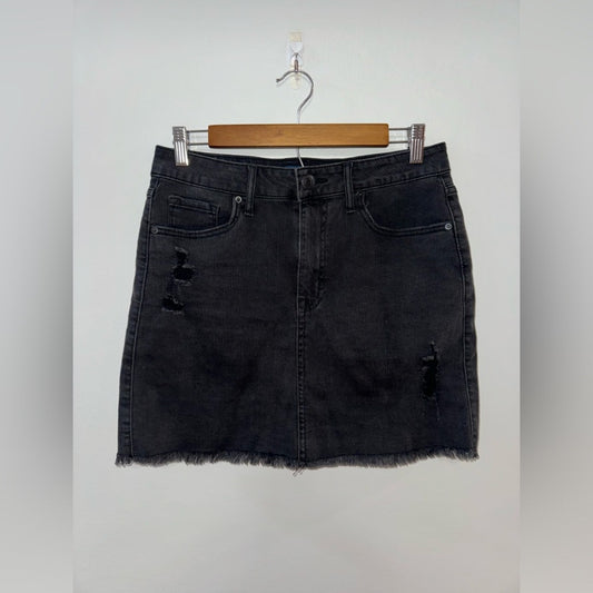 Pre-Owned Size 6 Aeropostale Black Denim Distressed High Rise Jean Skirt