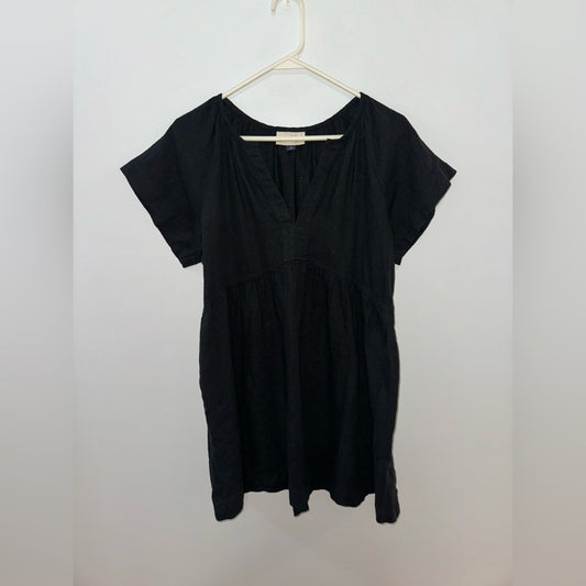 Pre-Owned MD Universal Thread Black Short Sleeve V-Neck Dress