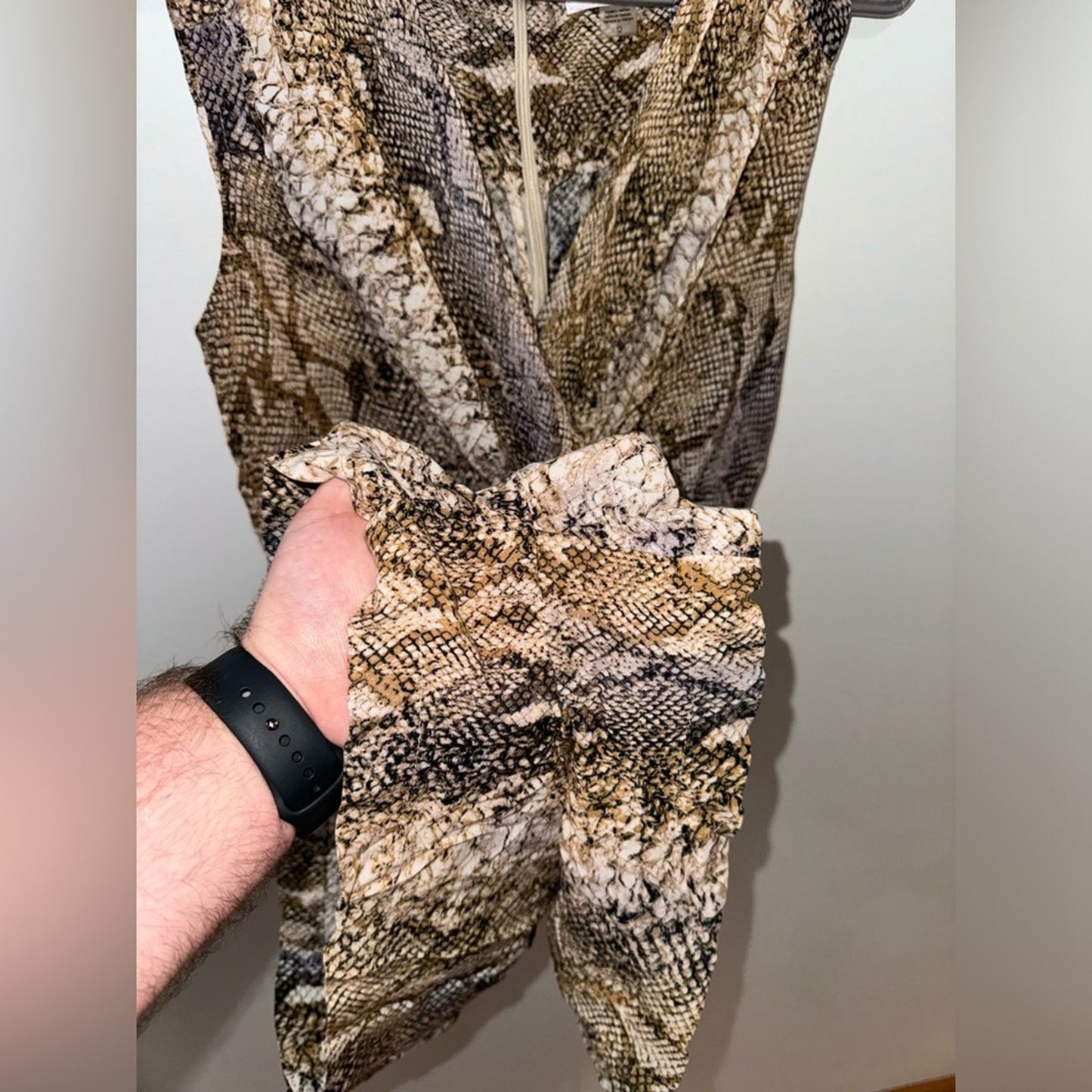 Pre-Owned Size 12 Calvin Klein Snake Print Romper