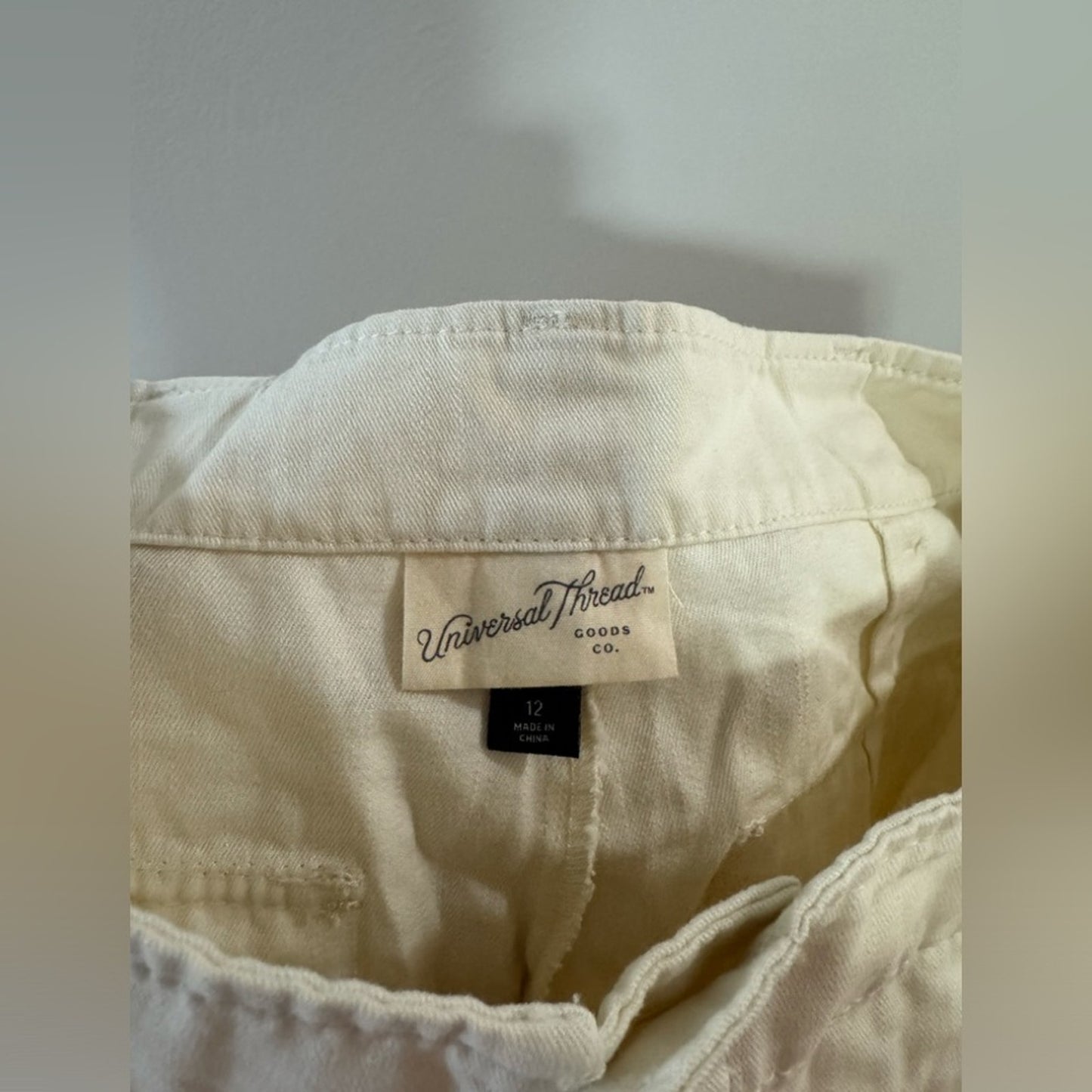 NWT Size 12 Universal Thread White Sand Cargo Pants