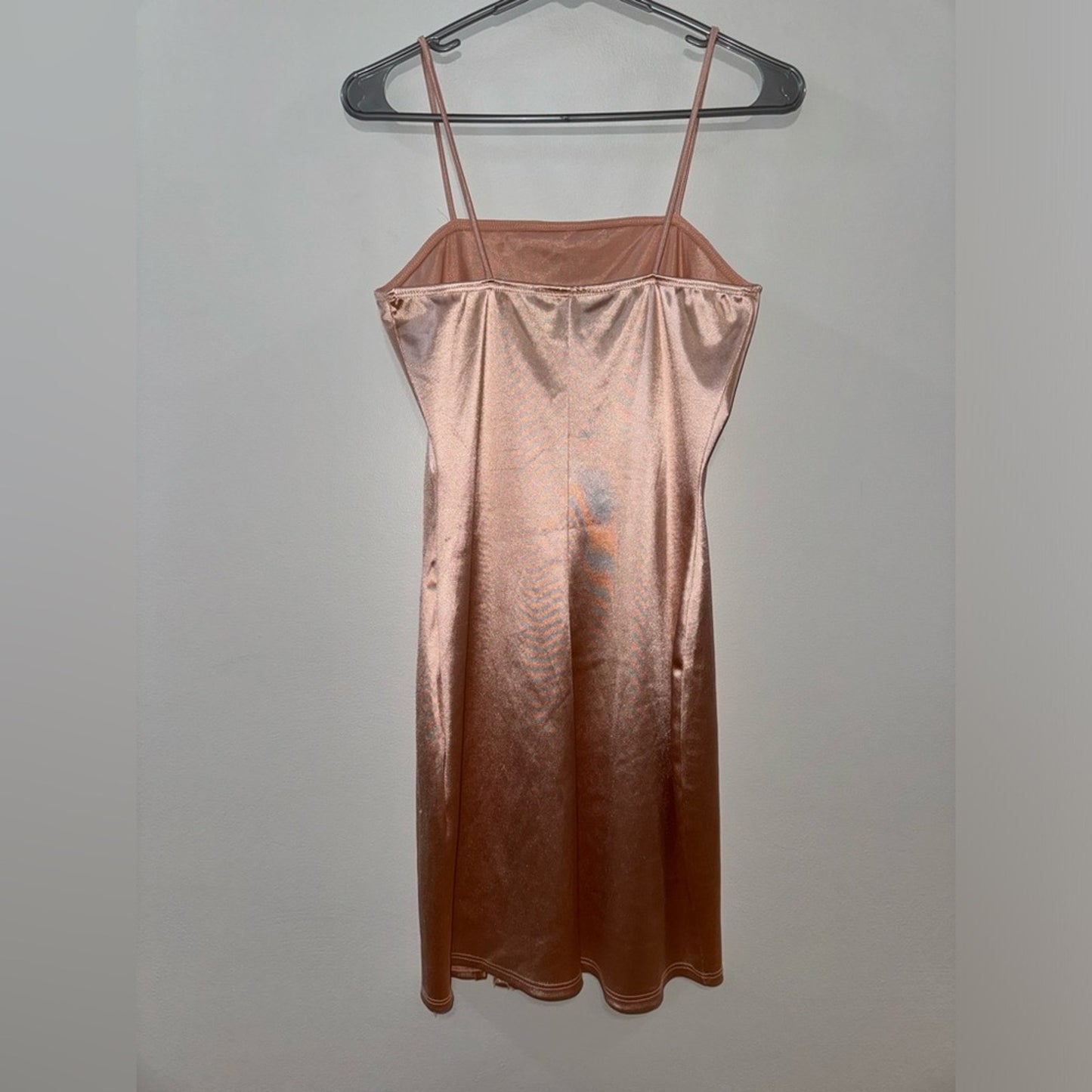 Pre-Owned MD Polly & Esther Pink Satin Slip Dress