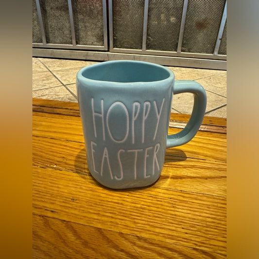 NWT Rae Dunn Hoppy Easter Green Mug