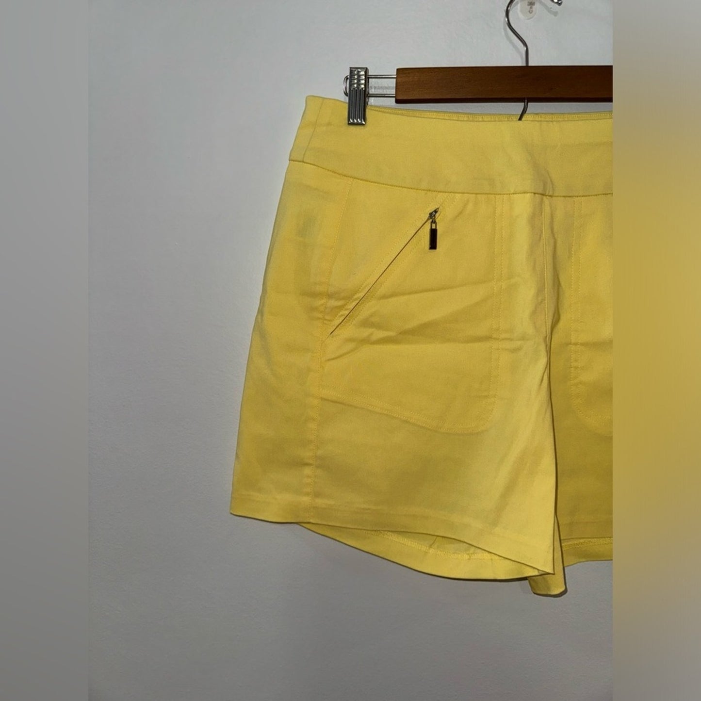 NWT Size 14 Jamie Sadock Lemon Soufflé Shorts