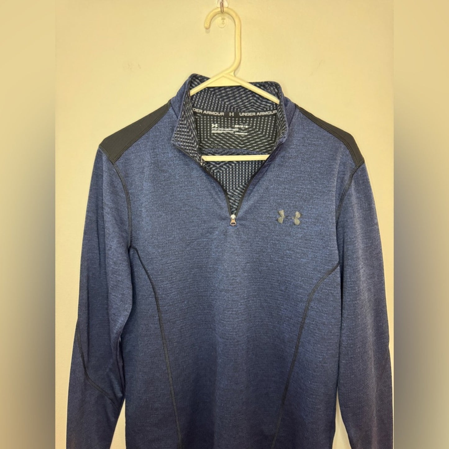 Pre-Owned MD Under Armour Dark Heather Blue Fitted Quarter Zip Jacket