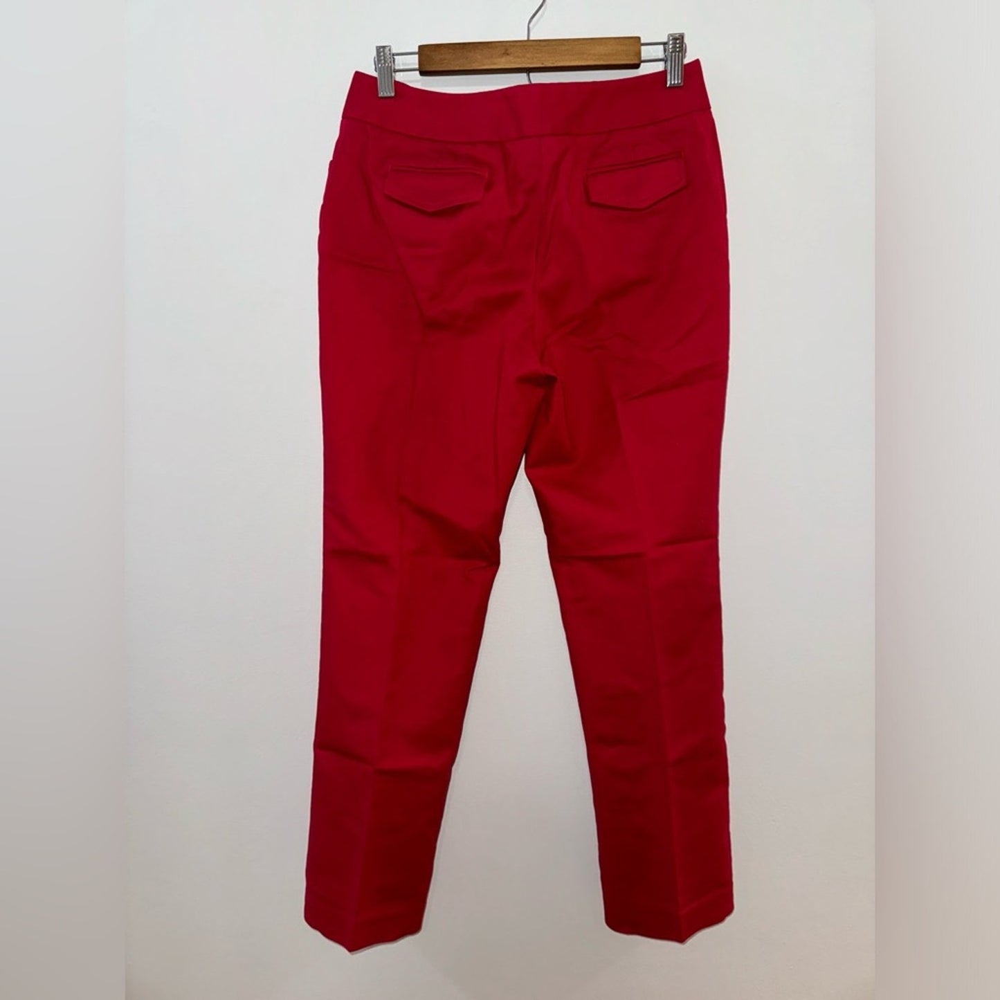 Pre-Owned Size 6 Rafaella Red Dress Pants