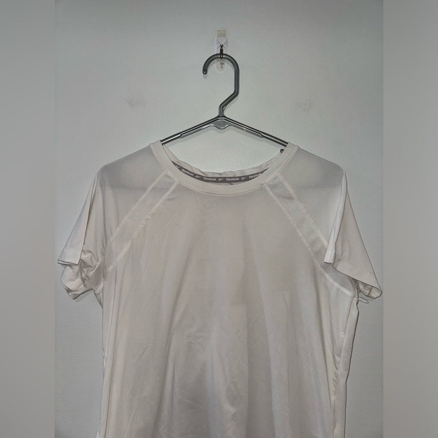 Pre-Owned MD Reebok White Mesh T-Shirt