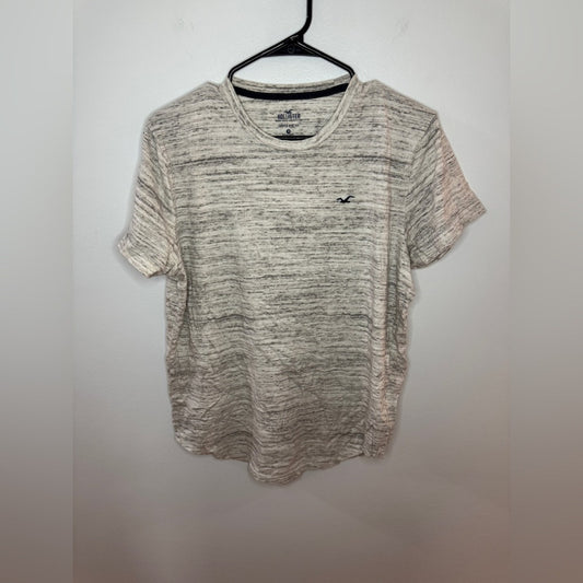 Pre-Owned LG Hollister Co Heather Grey Curved Hem T-Shirt