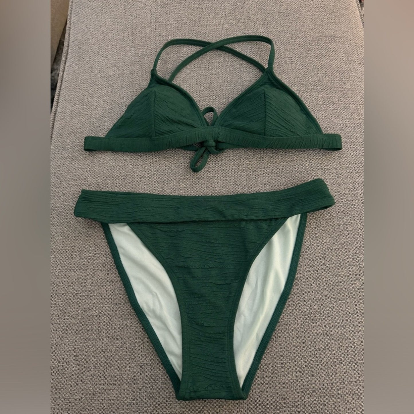 NWT MD Cupshe Green Rubbed Bikini