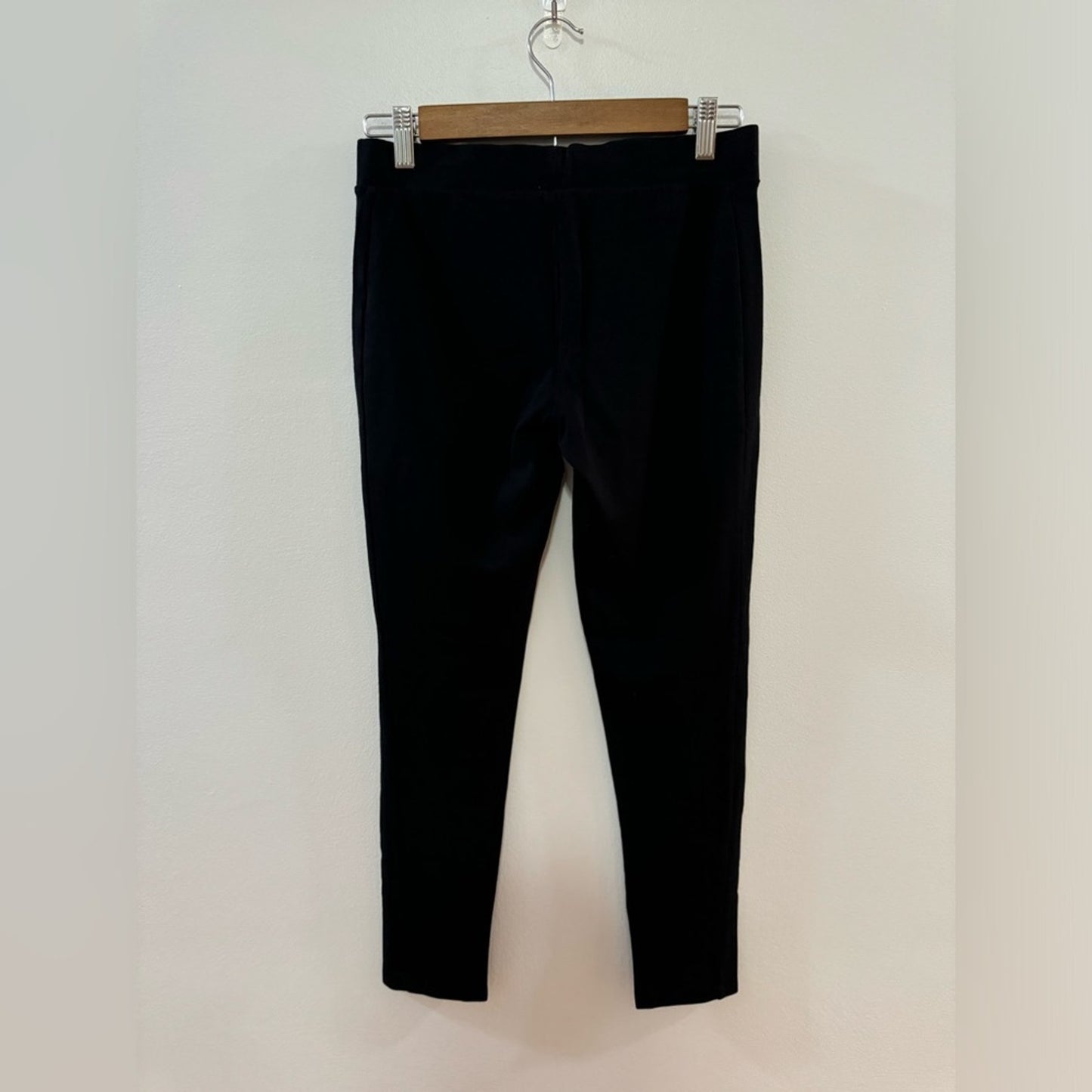 Pre-Owned SM Philosophy Black Leggings