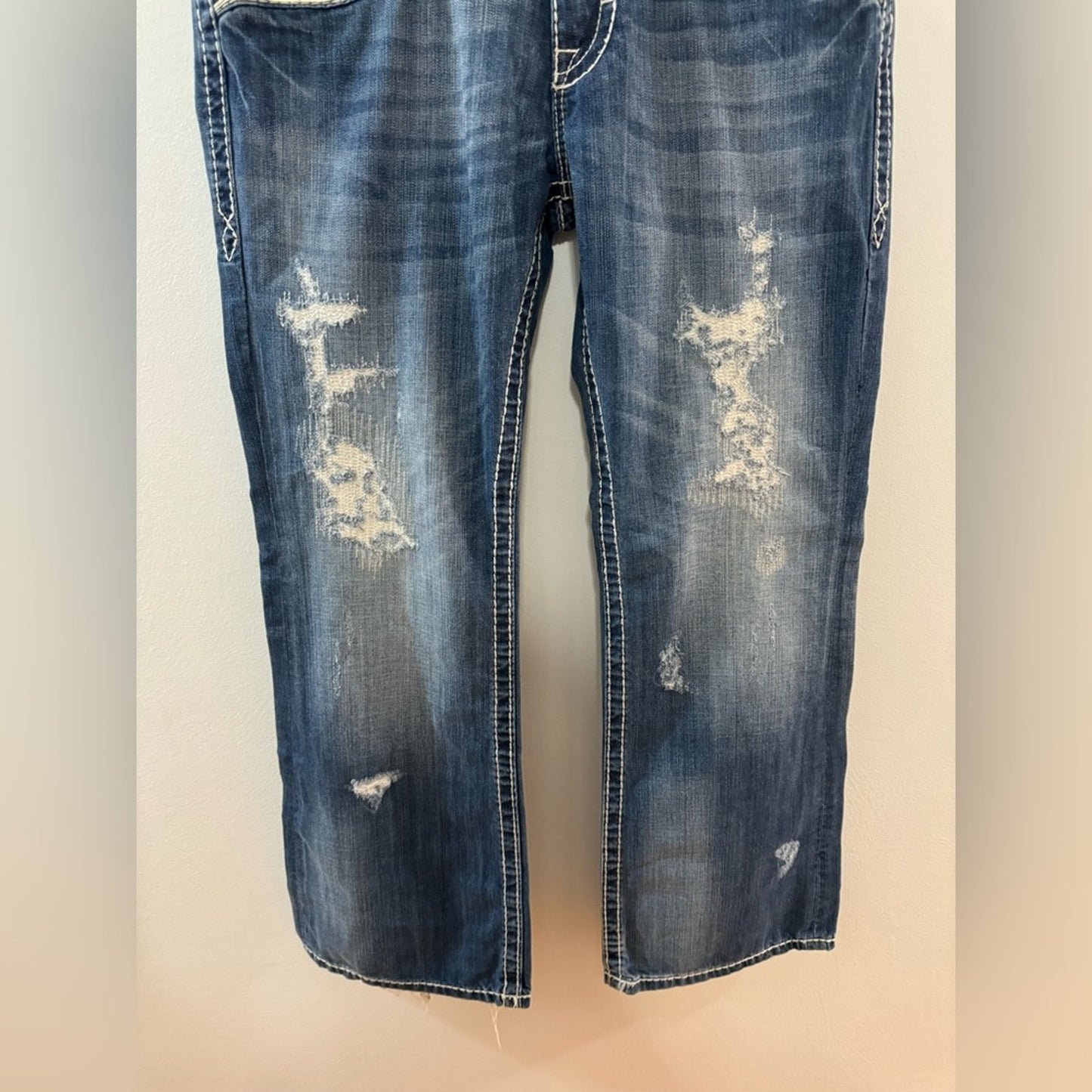 Pre-Owned W36xL32 Rock Revival Blue Distressed Bobber Boot Cut Jeans