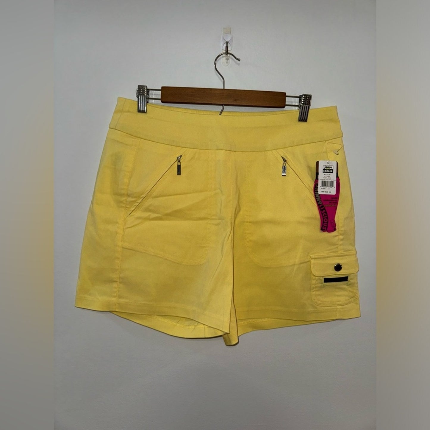 NWT Size 14 Jamie Sadock Lemon Soufflé Shorts