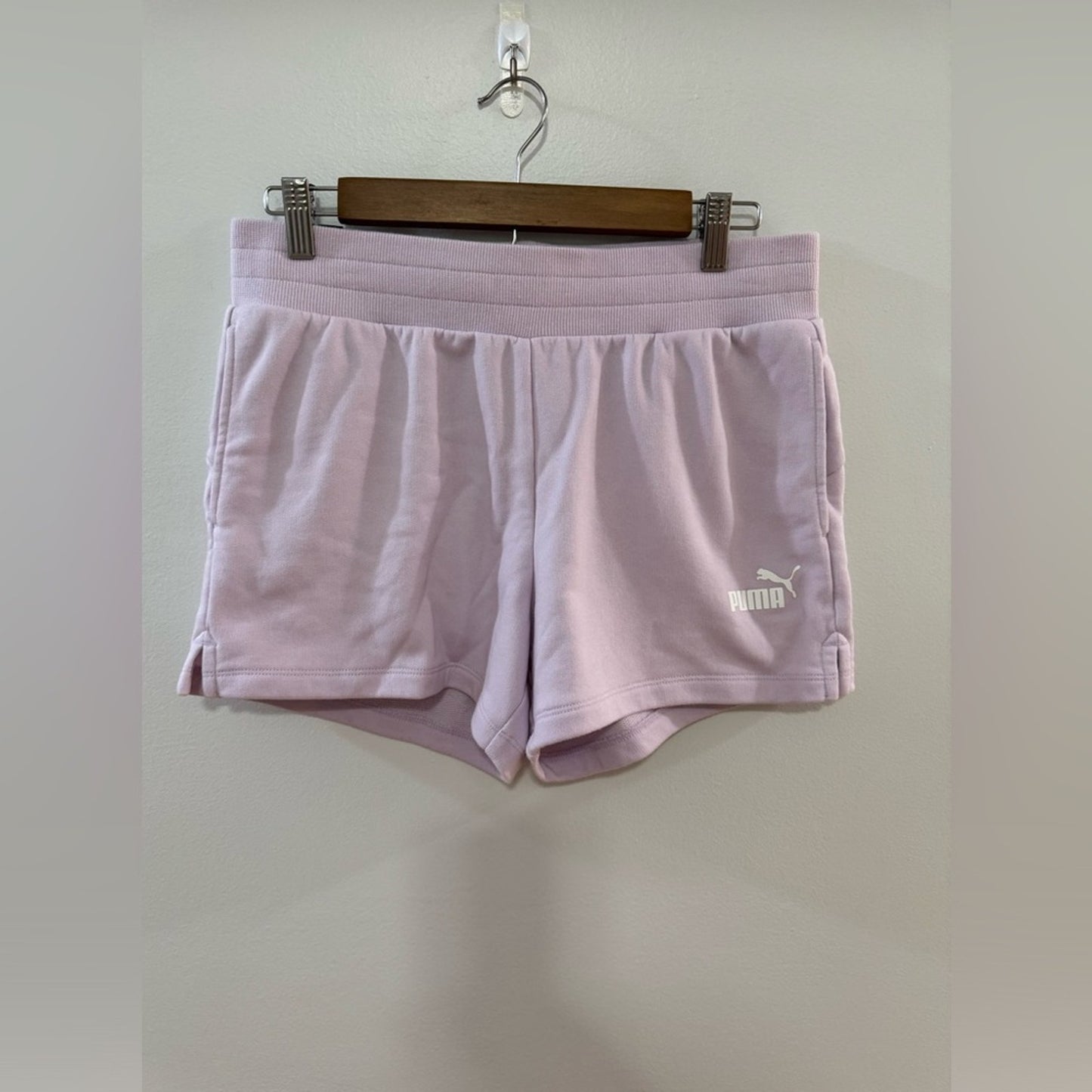 Pre-Owned MD Puma Purple Logo Shorts