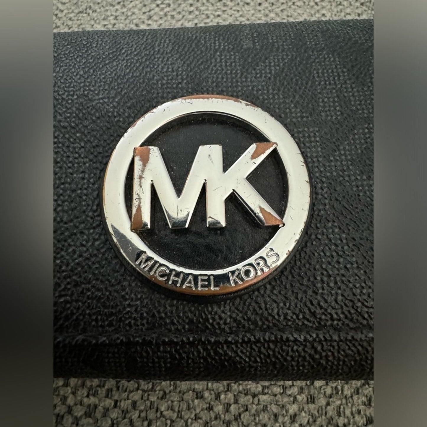 Pre-Owned Michael Kors Black/Grey Jet Set Large Trifold Wallet