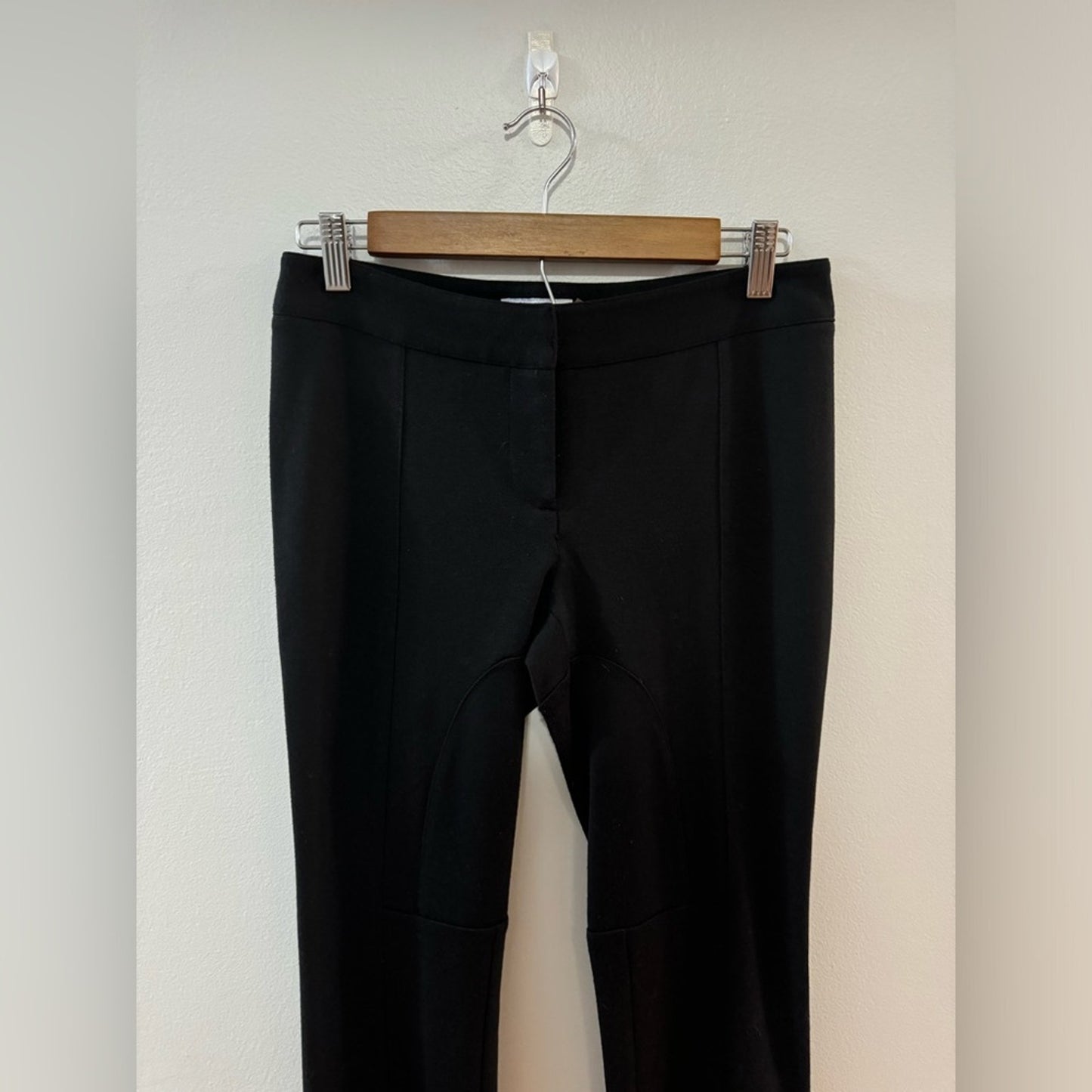 Pre-Owned Size 4 Petite Calvin Klein Black Pants with Ankle Zipper