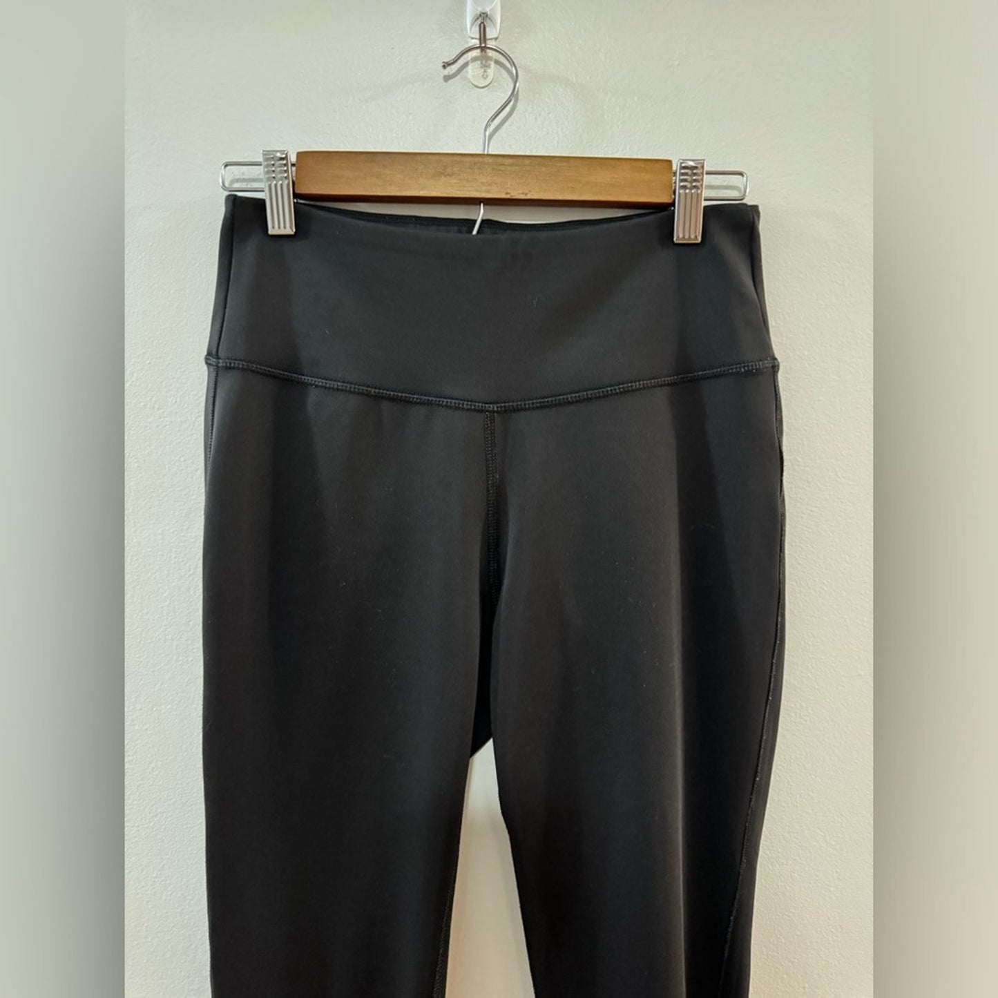 Pre-Owned MD New Balance NB Dry Black Leggings